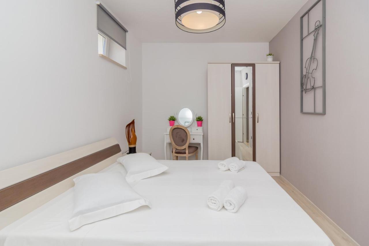 Apartment Box Пореч Экстерьер фото